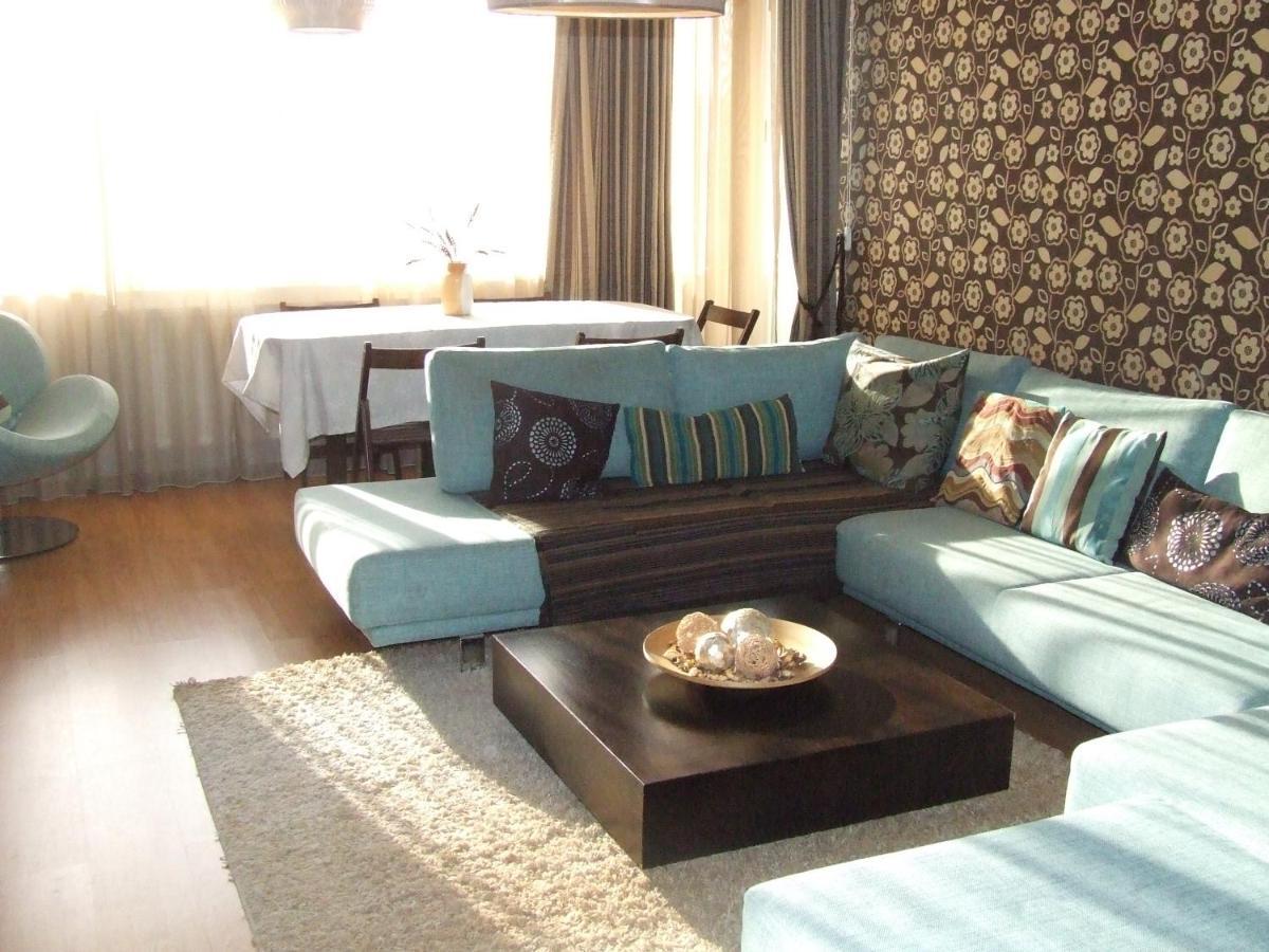Family Retreat Politehnica Park Apartman Bukarest Kültér fotó