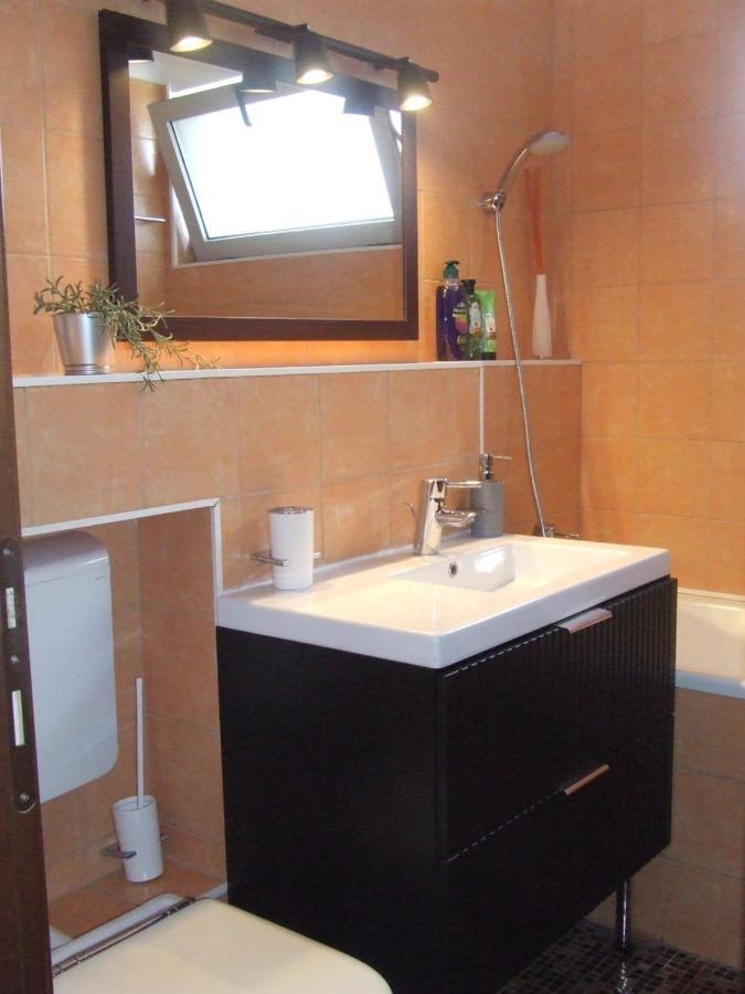 Family Retreat Politehnica Park Apartman Bukarest Kültér fotó