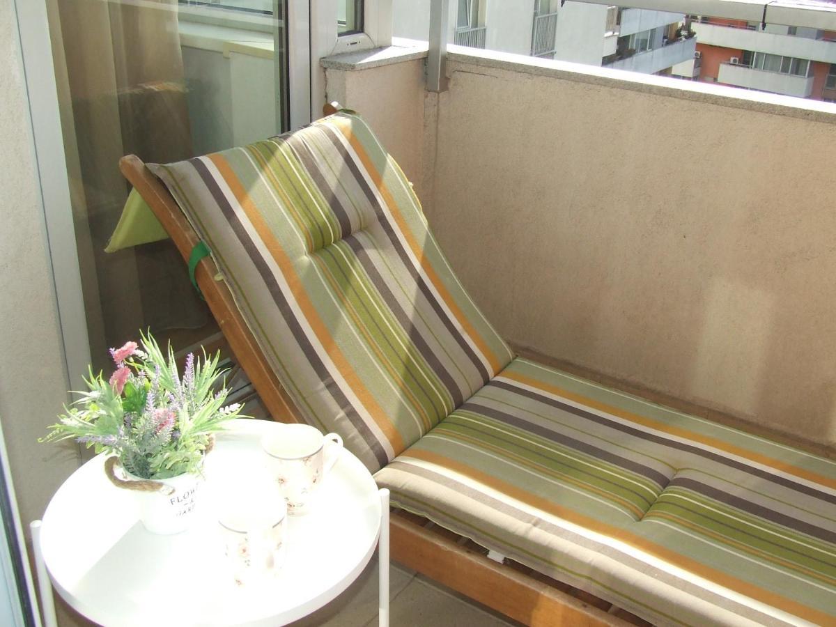 Family Retreat Politehnica Park Apartman Bukarest Kültér fotó