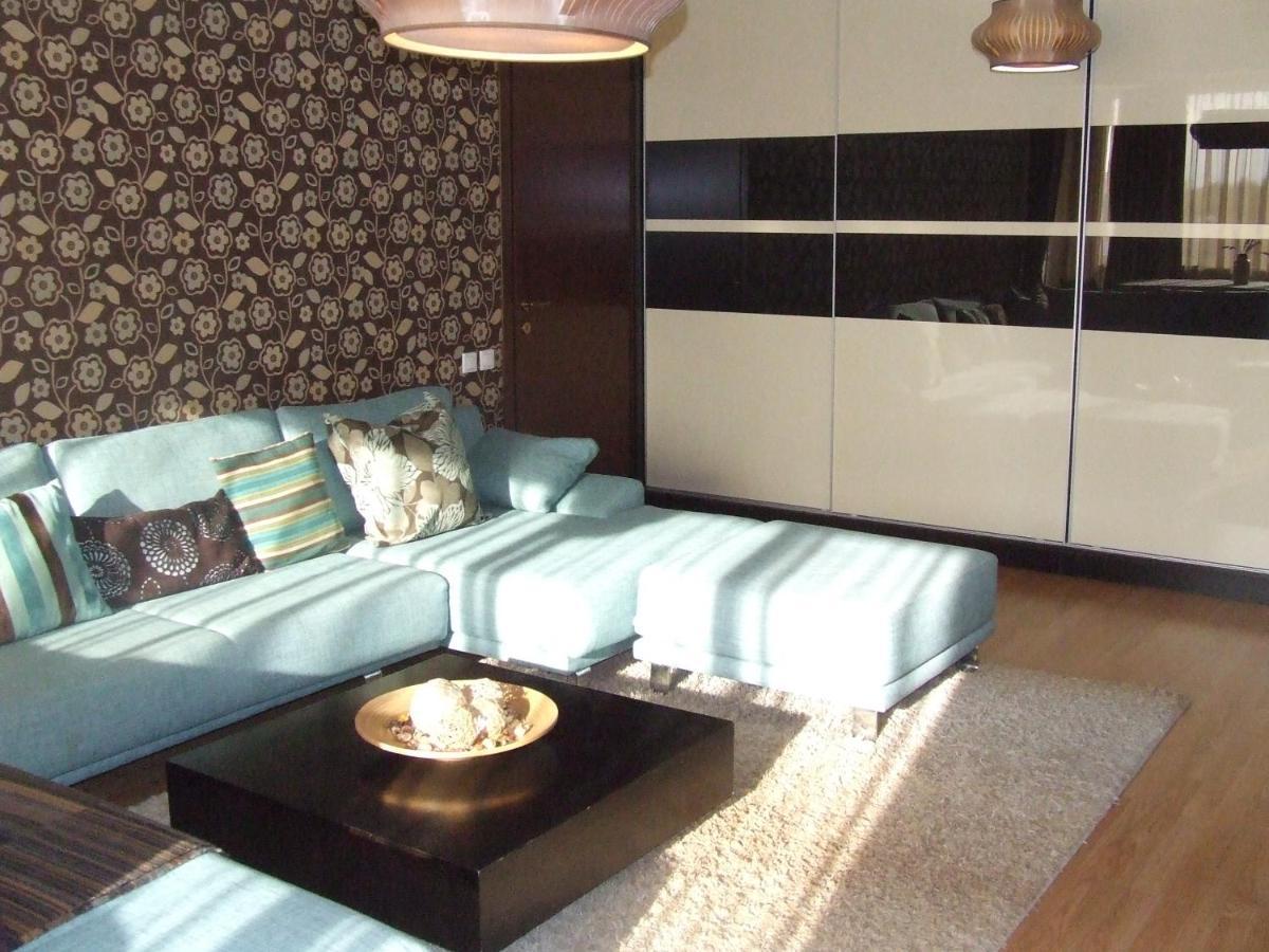 Family Retreat Politehnica Park Apartman Bukarest Kültér fotó